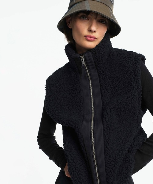 AIGLE（エーグル）の「ノースリーブフルジップボアフリースベスト（その他アウター・レディース・ブラック/グレー・34/38/36/40）」の16枚目の写真