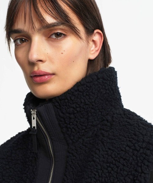 AIGLE（エーグル）の「ノースリーブフルジップボアフリースベスト（その他アウター・レディース・ブラック/グレー・34/38/36/40）」の19枚目の写真