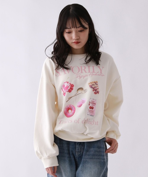 repipi armario(レピピ アルマリオ)の「【裏起毛】チョベリグルーズスウェット(スウェット・キッズ・ホワイト系その他/ホワイト系その他2/ブラック系その他/ブラック系その他3/グレー/ブラック系その他2/その他7/ブラック系その他4・SMALL/MEDIUM/LARGE)」の1枚目の写真