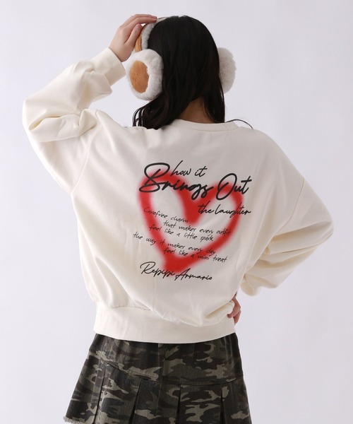 repipi armario(レピピ アルマリオ)の「【裏起毛】チョベリグルーズスウェット(スウェット・キッズ・ホワイト系その他/ホワイト系その他2/ブラック系その他/ブラック系その他3/グレー/ブラック系その他2/その他7/ブラック系その他4・SMALL/MEDIUM/LARGE)」の2枚目の写真