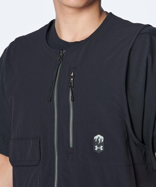 UNDER ARMOUR(アンダーアーマー)の「UAアーバン アウトドア ベスト(ライフスタイル/メンズ)(ベスト・メンズ・ブラック・M/2XL/XS/L/S/XL)」の4枚目の写真