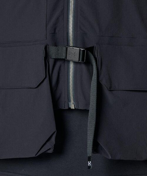 UNDER ARMOUR(アンダーアーマー)の「UAアーバン アウトドア ベスト(ライフスタイル/メンズ)(ベスト・メンズ・ブラック・M/2XL/XS/L/S/XL)」の7枚目の写真