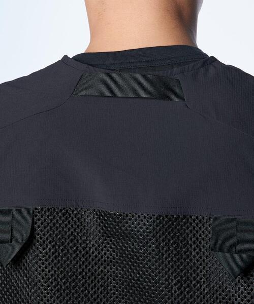 UNDER ARMOUR(アンダーアーマー)の「UAアーバン アウトドア ベスト(ライフスタイル/メンズ)(ベスト・メンズ・ブラック・M/2XL/XS/L/S/XL)」の8枚目の写真