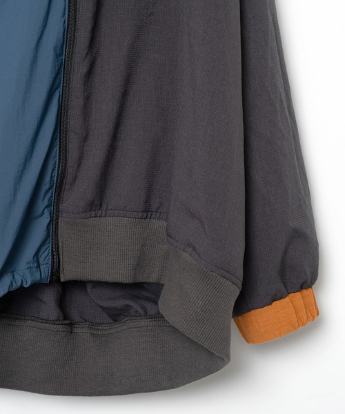 STOF（ストフ）の「STOF/ストフ/MNEELYTITN-GSHCIROTLSOR 3WAY HOODIE JACKET（その他アウター・メンズ・ブラック/グレー・S/M）」の9枚目の写真