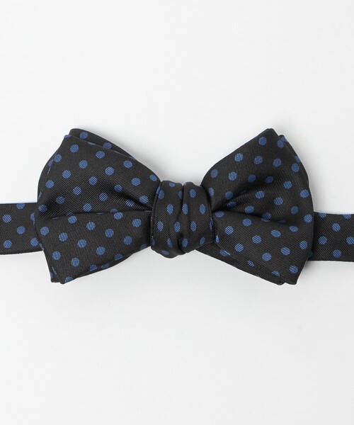 UNITED ARROWS（ユナイテッドアローズ）の「ドットプリント ボウタイ（蝶ネクタイ・メンズ・ダークグレー/ブラック・FREE）」の5枚目の写真