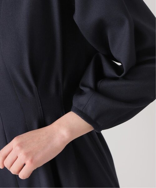 VERMEIL par iena（ヴェルメイユパーイエナ）の「《追加3》P/Ryツイルウエストシェイプワンピース（ワンピース・レディース・ブラック/ネイビー・36/40/38）」の7枚目の写真