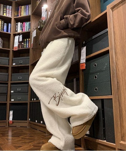 link lot(リンクロット)の「サイド刺繍ボアイージーパンツ(その他パンツ・メンズ・ダークグレー/ブラック/アイボリー・M/L)」の2枚目の写真