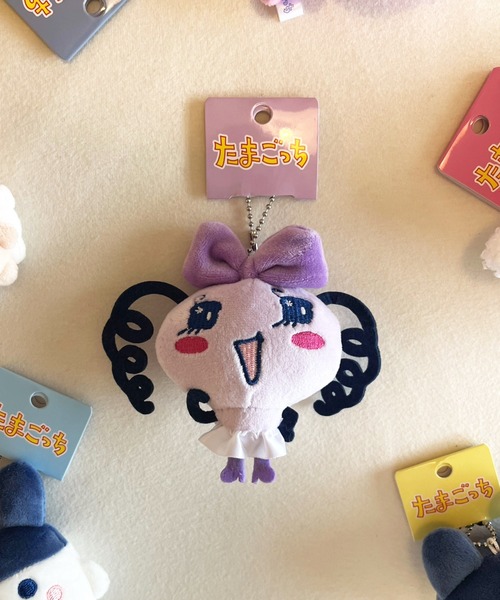 SPINNS(スピンズ)の「【nini toys/ニニトイズ】≪たまごっち≫ぬいぐるみキーホルダー/マスコット/平成女児(キーホルダー・レディース・B/G/C/D/E/F/A/H/I・ONESIZE)」の3枚目の写真