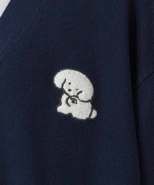 Afternoon Tea（アフタヌーンティー）の「刺繍Vネックカーディガン/てらおかなつみ（カーディガン/ボレロ・レディース・ネイビー・MEDIUM）」の6枚目の写真