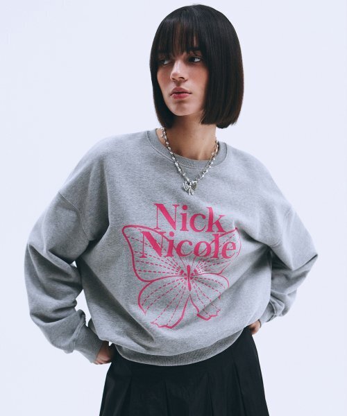 NICK&NICOLE（ニックアンドニコール）の「BUTTERFLY SIGNATURE SWEATSHIRT_GRAY PINK（スウェット・レディース・その他・FREE）」の2枚目の写真