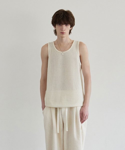 BER DE NOIR(ベールドノワール)の「Uネックテクスチャーニットスリーブレストップ(アイボリー)(Tシャツ/カットソー・メンズ・その他・LARGE/MEDIUM)」の1枚目の写真