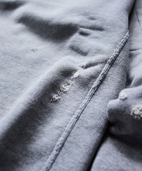 Needles(ニードルス)の「(NEEDLES)DECONSTRUCTED SWEAT SHIRT - COTTON FRENCH TERRY(スウェット・レディース・グレー・XS)」の5枚目の写真
