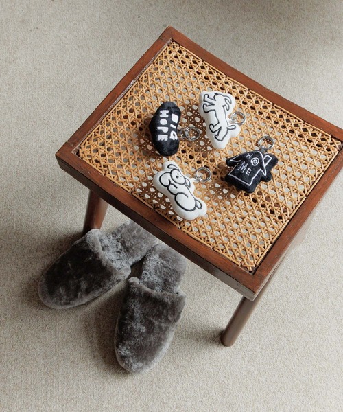 ALAND（エーランド）の「【UNISEX】ALAND×INAPSQUARE／ぬいぐるみキーホルダー（キーホルダー・レディース・その他4/その他6/その他1/その他5/その他3/その他2・FREE）」の8枚目の写真