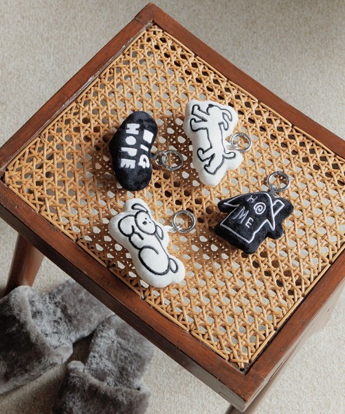 ALAND（エーランド）の「【UNISEX】ALAND×INAPSQUARE／ぬいぐるみキーホルダー（キーホルダー・レディース・その他4/その他6/その他1/その他5/その他3/その他2・FREE）」の9枚目の写真