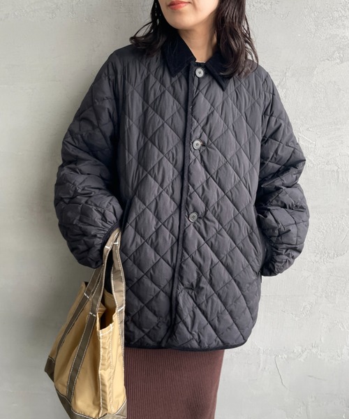 GYMPHLEX（ジムフレックス）の「[Gymphlex/ジムフレックス] キルトダウンパフスリーブミドルコート（ダウンジャケット/コート・レディース・オリーブ/ブラック・14）」の12枚目の写真