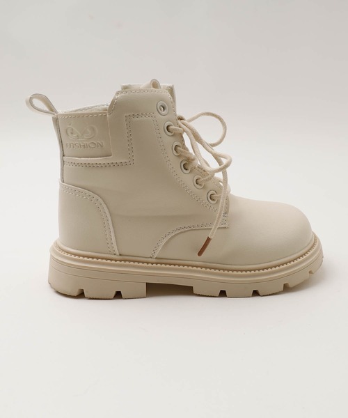 URBAN CHERRY（アーバンチェリー）の「レースアップカラーショートブーツ（ブーツ・キッズ・ホワイト・19.0cm/19.5cm/21.0cm/22.0cm/22.5cm）」の10枚目の写真