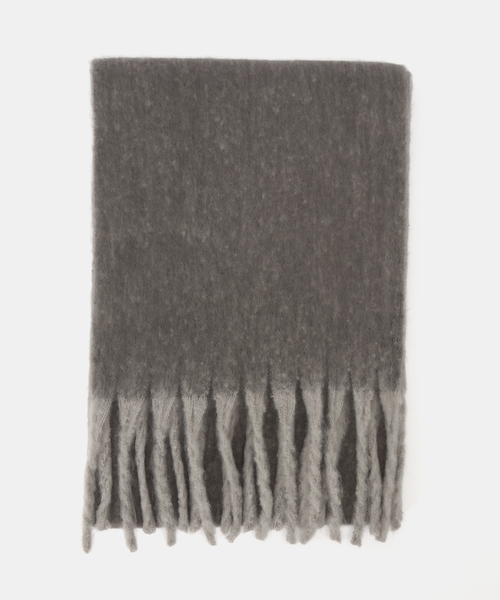 B.C STOCK（ベーセーストック）の「手洗い可 / ブークレマフラー（マフラー・レディース・チャコールグレー/ネイビー/イエロー/ホワイト/グリーン/レッド・FREE）」の16枚目の写真