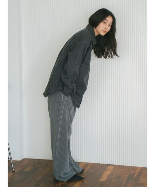 Ungrid（アングリッド）の「ウエストデザインラインパンツ（その他パンツ・レディース・ベージュ/チャコールグレー・SMALL/MEDIUM）」の8枚目の写真