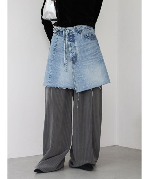 Ungrid（アングリッド）の「ウエストデザインラインパンツ（その他パンツ・レディース・ベージュ/チャコールグレー・SMALL/MEDIUM）」の14枚目の写真