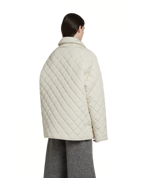TRUNK PROJECT(トランクプロジェクト)の「Collar Quilted Jacket_Ivory(ダウンジャケット/コート・レディース・アイボリー・X-SMALL)」の2枚目の写真