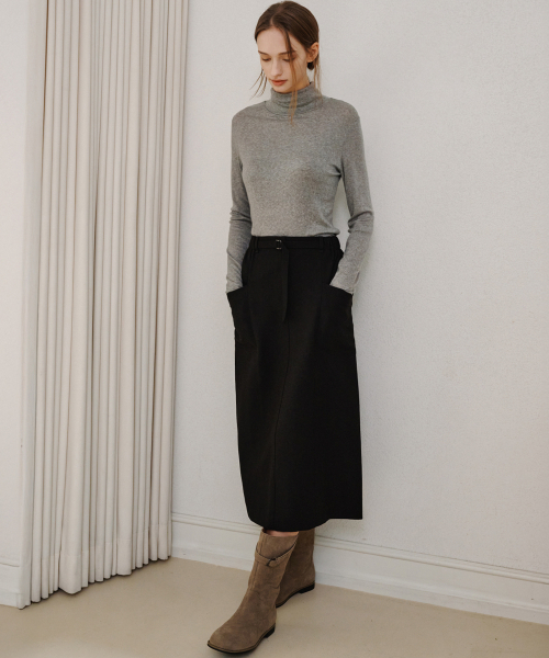 MALOUPE（マロップ）の「3107 ストレッチHラインスカート (ブラック)（スカート・レディース・ブラック・SMALL/MEDIUM）」の2枚目の写真