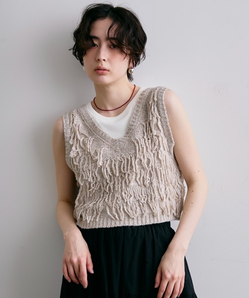 Trish(トリッシュ)の「ニットフリンジベスト(Tシャツ/カットソー・レディース・ベージュ/ブラウン・MEDIUM)」の17枚目の写真
