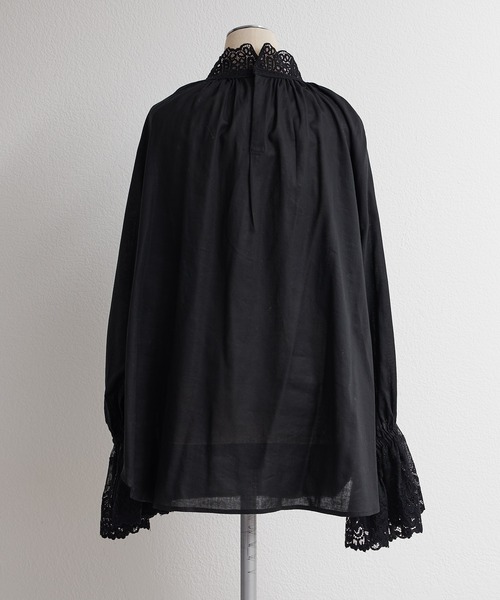 PUAL CE CIN（ピュアルセシン）の「襟袖レースプチハイネックブラウス（シャツ/ブラウス・レディース・オフホワイト/ブラック・FREE）」の12枚目の写真