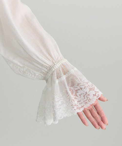 PUAL CE CIN（ピュアルセシン）の「襟袖レースプチハイネックブラウス（シャツ/ブラウス・レディース・オフホワイト/ブラック・FREE）」の20枚目の写真