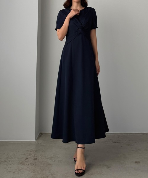 Louere（ルエレ）の「ツイストデザインフレアワンピース（ワンピース・レディース・ブラック/ネイビー/チャコール・SMALL/MEDIUM/LARGE/X-LARGE）」の18枚目の写真