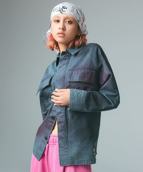 X-girl（エックスガール）の「FADED MILITARY SHIRT（シャツ/ブラウス・レディース・ブラック/オリーブ・S/M）」の16枚目の写真