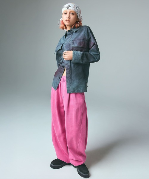 X-girl（エックスガール）の「FADED MILITARY SHIRT（シャツ/ブラウス・レディース・ブラック/オリーブ・S/M）」の17枚目の写真