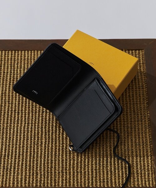 ITTI（イッチ）の「【ITTI】CRISTY WIND COMPACT WLT（財布・メンズ・ブラック/ダークグレー・FREE）」の7枚目の写真