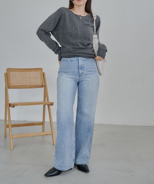 CAPRICIEUX LE'MAGE（カプリシューレマージュ）の「カーディガン風アシメニット（ニット/セーター・レディース・ベージュ/オフホワイト/チャコールグレー・FREE）」の5枚目の写真