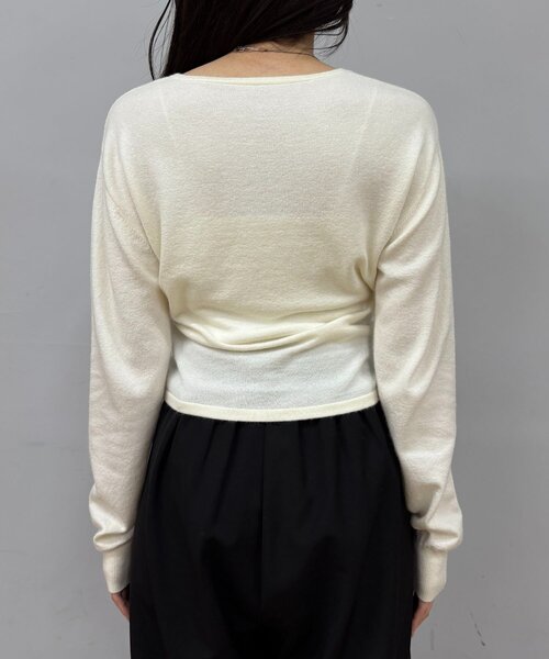 CAPRICIEUX LE'MAGE（カプリシューレマージュ）の「カーディガン風アシメニット（ニット/セーター・レディース・ベージュ/オフホワイト/チャコールグレー・FREE）」の14枚目の写真