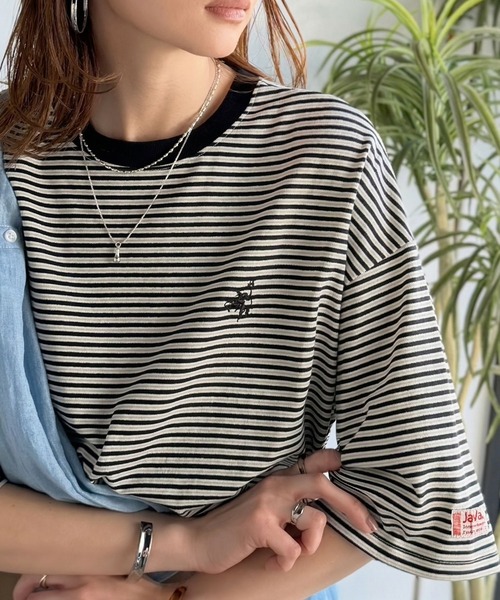 Java(ジャバ)の「《JaVaジャバコラボ》着回し自在で日常に馴染む♪ 胸刺繍マルチボーダーアソートTシャツ(Tシャツ/カットソー・レディース・ブラウン/ブラック/ブルー・LARGE/MEDIUM/SMALL/X-LARGE)」の4枚目の写真