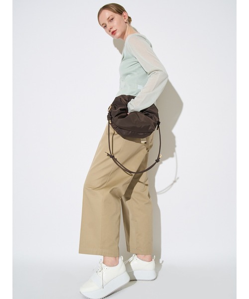 OUTDOOR PRODUCTS(アウトドアプロダクツ)の「【OUTDOOR PRODUCTS×ELLENDEEK別注】タックサークルバッグ(ハンドバッグ・レディース・ラベンダー/ブラウン/オフホワイト・FREE)」の5枚目の写真