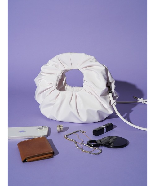 OUTDOOR PRODUCTS(アウトドアプロダクツ)の「【OUTDOOR PRODUCTS×ELLENDEEK別注】タックサークルバッグ(ハンドバッグ・レディース・ラベンダー/ブラウン/オフホワイト・FREE)」の9枚目の写真