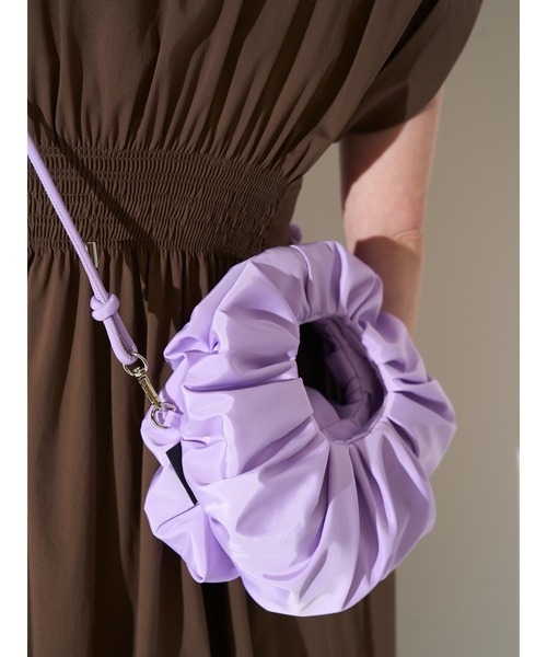 OUTDOOR PRODUCTS(アウトドアプロダクツ)の「【OUTDOOR PRODUCTS×ELLENDEEK別注】タックサークルバッグ(ハンドバッグ・レディース・ラベンダー/ブラウン/オフホワイト・FREE)」の13枚目の写真