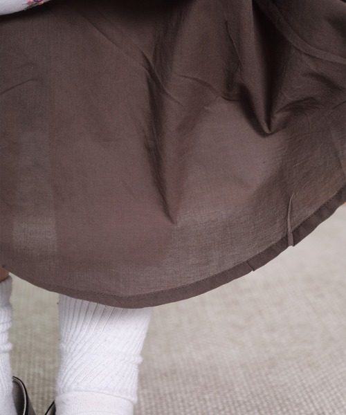 Emago(イマゴ)の「EMAGO フルーツ刺繍スカート(スカート・レディース・スミクロ/ブルー/グレー・FREE)」の6枚目の写真
