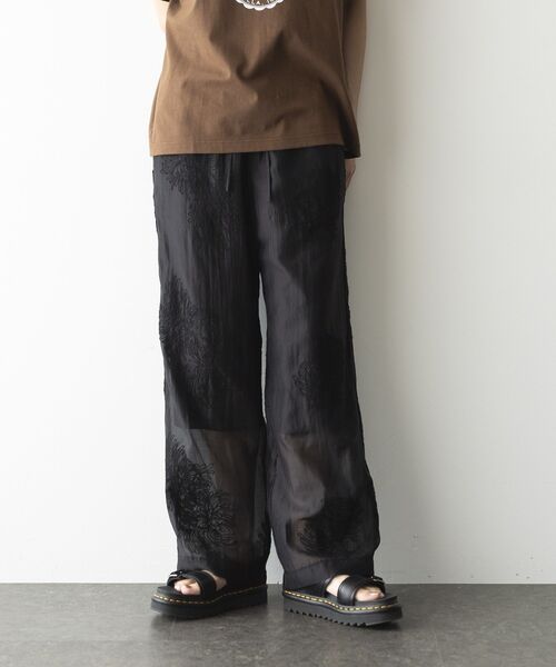 GARAGE OF GOOD CLOTHING(ガレージオブグッドクロージング)の「シアー刺繍ドロストストレートパンツ(その他パンツ・レディース・ホワイト/ブラック・FREE)」の14枚目の写真