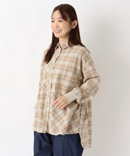 one'sterrace(ワンズテラス)の「コットンツイル チェック柄チュニックシャツ(シャツ/ブラウス・レディース・グレー系その他7/ベージュ系8/ネイビー系5・02)」の1枚目の写真