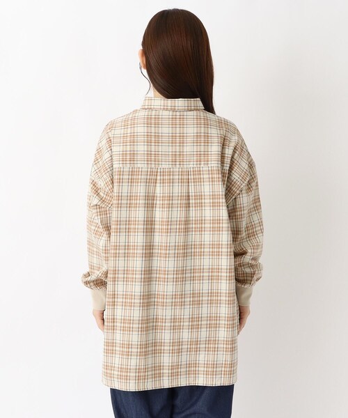 one'sterrace(ワンズテラス)の「コットンツイル チェック柄チュニックシャツ(シャツ/ブラウス・レディース・グレー系その他7/ベージュ系8/ネイビー系5・02)」の4枚目の写真