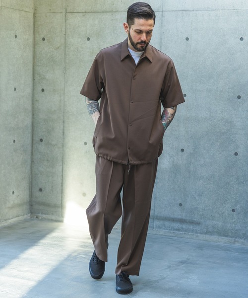 MR.OLIVE(ミスターオリーブ)の「TROPICAL POPLIN / SHORT SLEEVE COACH SHIRT /M261120(シャツ/ブラウス・メンズ・ブラック/ブラウン・SMALL/MEDIUM/LARGE)」の3枚目の写真