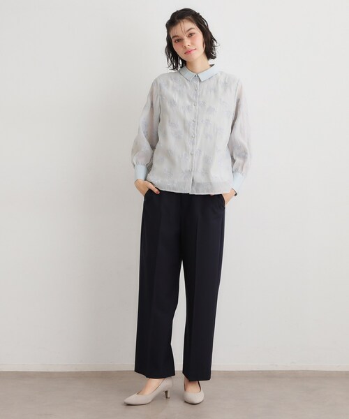 LAURA ASHLEY(ローラアシュレイ)の「【セットアップ可】ランズウィック柄刺繍ブラウス(シャツ/ブラウス・レディース・サックスブルー系/ブラック系・38/40)」の8枚目の写真