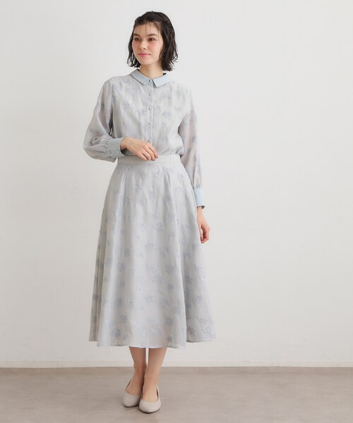 LAURA ASHLEY(ローラアシュレイ)の「【セットアップ可】ランズウィック柄刺繍ブラウス(シャツ/ブラウス・レディース・サックスブルー系/ブラック系・38/40)」の9枚目の写真