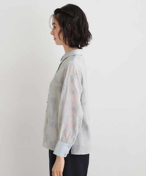 LAURA ASHLEY(ローラアシュレイ)の「【セットアップ可】ランズウィック柄刺繍ブラウス(シャツ/ブラウス・レディース・サックスブルー系/ブラック系・38/40)」の12枚目の写真