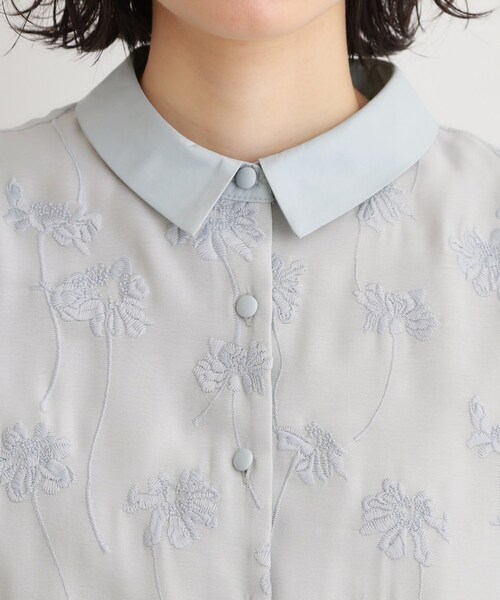 LAURA ASHLEY(ローラアシュレイ)の「【セットアップ可】ランズウィック柄刺繍ブラウス(シャツ/ブラウス・レディース・サックスブルー系/ブラック系・38/40)」の14枚目の写真