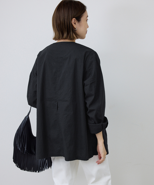 SLOBE IENA（スローブイエナ）の「《追加》ノーカラーサファリブルゾン（その他アウター・レディース・ブラック/カーキ・FREE）」の7枚目の写真