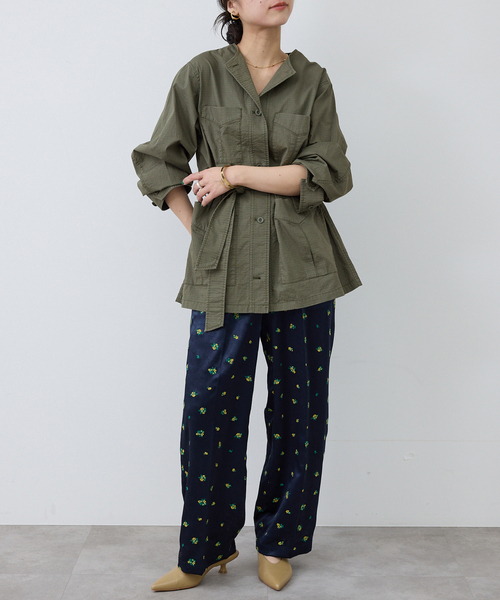 SLOBE IENA（スローブイエナ）の「《追加》ノーカラーサファリブルゾン（その他アウター・レディース・ブラック/カーキ・FREE）」の14枚目の写真