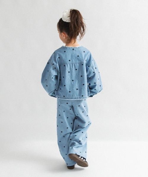 EDWIN（エドウィン）の「【Ou? by EDWIN】お花刺繍デニムジャケット（デニムジャケット・キッズ・サックスブルー/ブルー・90/150/100/110/130/120/140）」の14枚目の写真